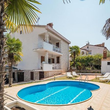 Villa More Mio Пореч Экстерьер фото