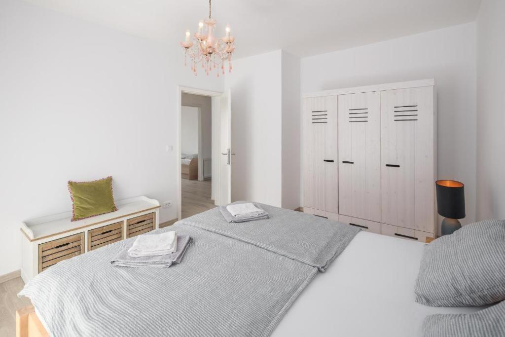 Villa More Mio Пореч Экстерьер фото