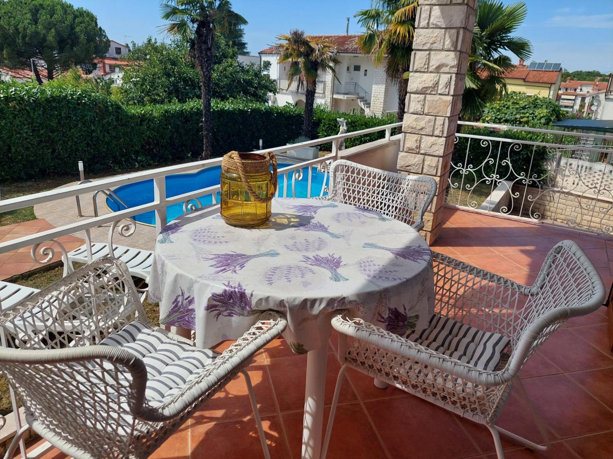 Villa More Mio Пореч Экстерьер фото
